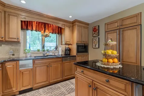 77 Schanda Drive Newmarket NH 03857
