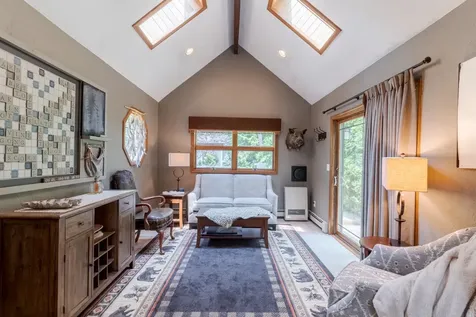 77 Schanda Drive Newmarket NH 03857