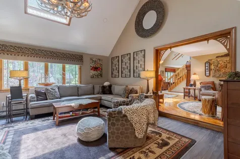 77 Schanda Drive Newmarket NH 03857