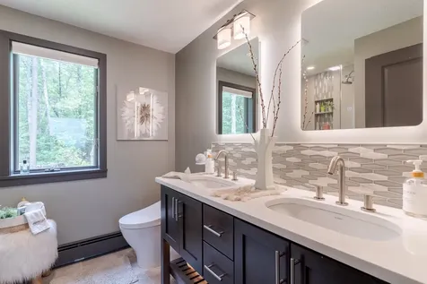 77 Schanda Drive Newmarket NH 03857