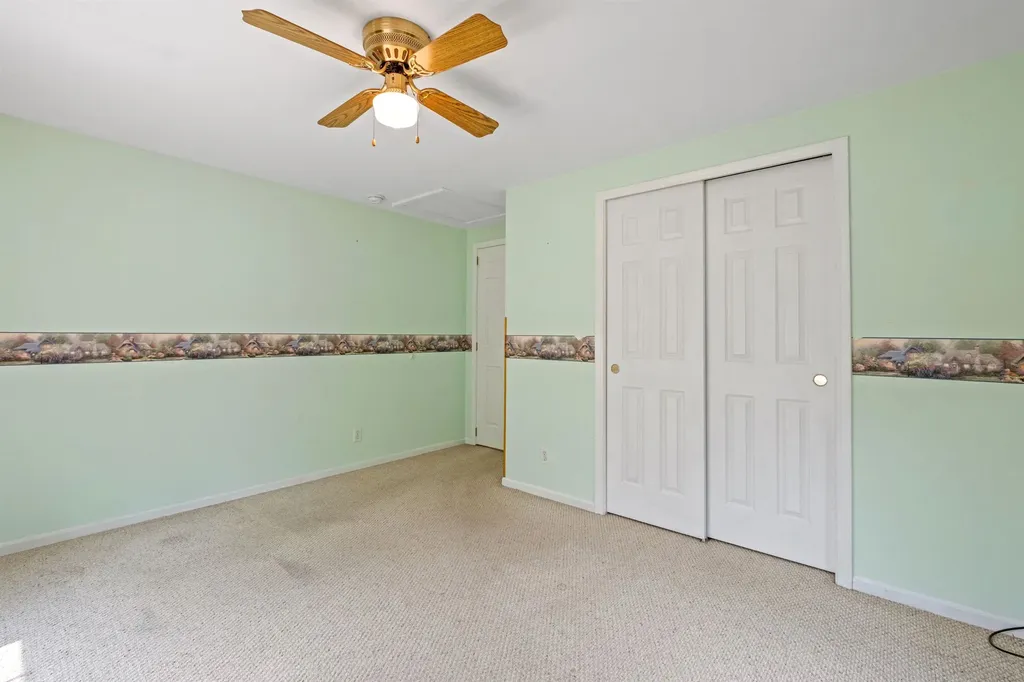 71 Aspen Lane Danbury NH 03230