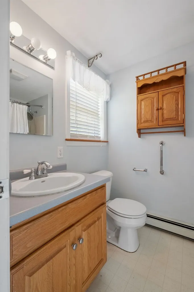 71 Aspen Lane Danbury NH 03230