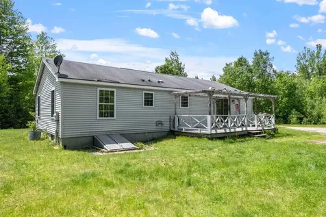 71 Aspen Lane Danbury NH 03230