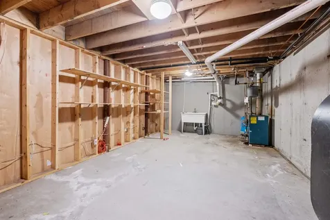 71 Aspen Lane Danbury NH 03230