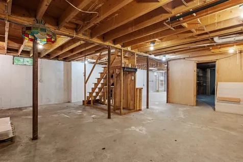 71 Aspen Lane Danbury NH 03230