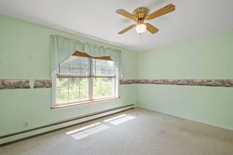 71 Aspen Lane Danbury NH 03230