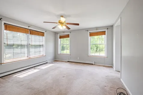 71 Aspen Lane Danbury NH 03230