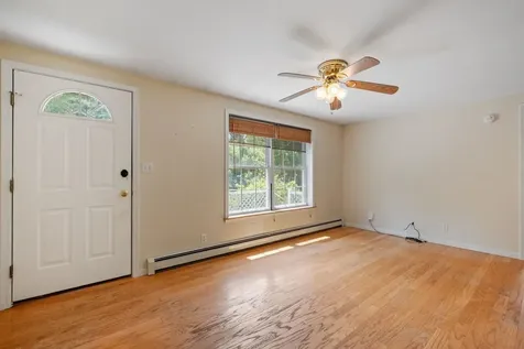 71 Aspen Lane Danbury NH 03230