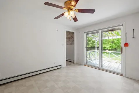 71 Aspen Lane Danbury NH 03230