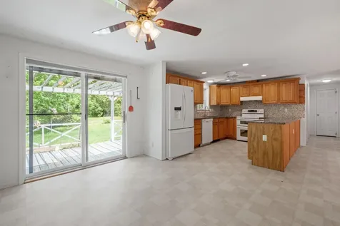 71 Aspen Lane Danbury NH 03230