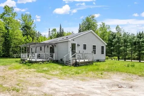 71 Aspen Lane Danbury NH 03230