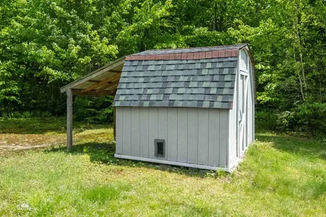 71 Aspen Lane Danbury NH 03230