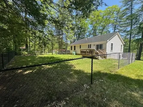 106 Betts Road Rochester NH 03867