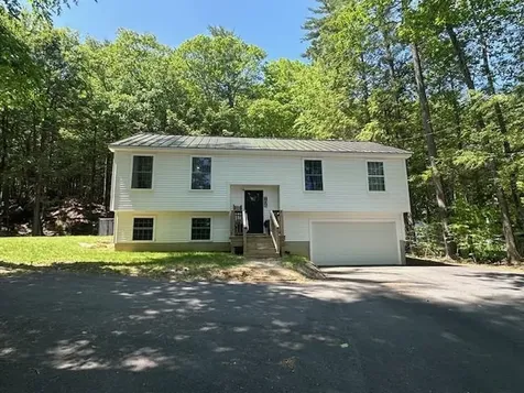 106 Betts Road Rochester NH 03867