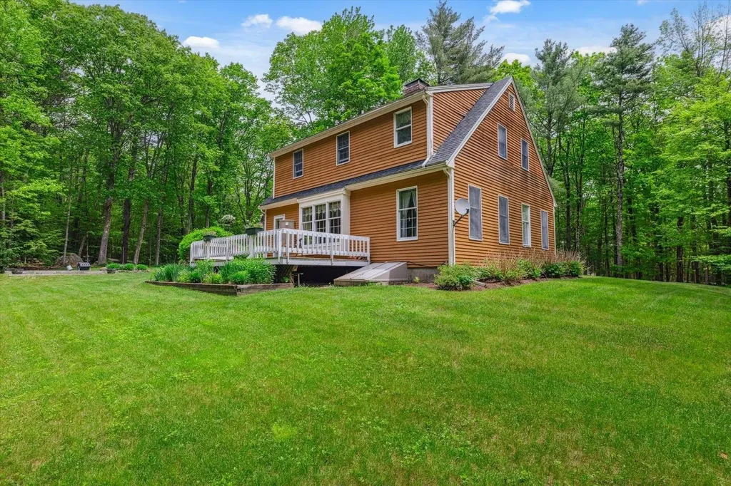 92 Shady Lane Hancock NH 03449