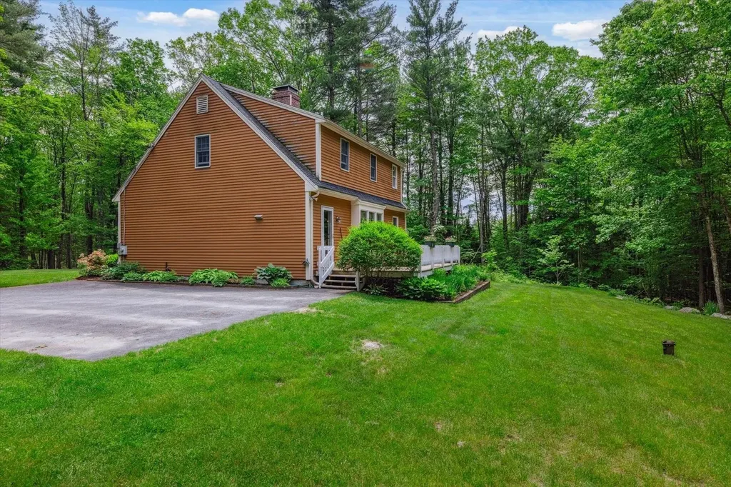 92 Shady Lane Hancock NH 03449