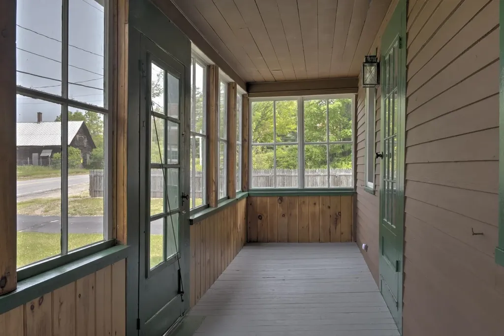 125 Westport Village Road Swanzey NH 03446