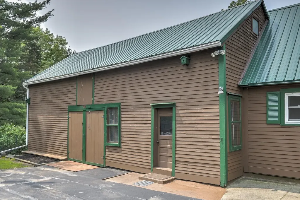 125 Westport Village Road Swanzey NH 03446