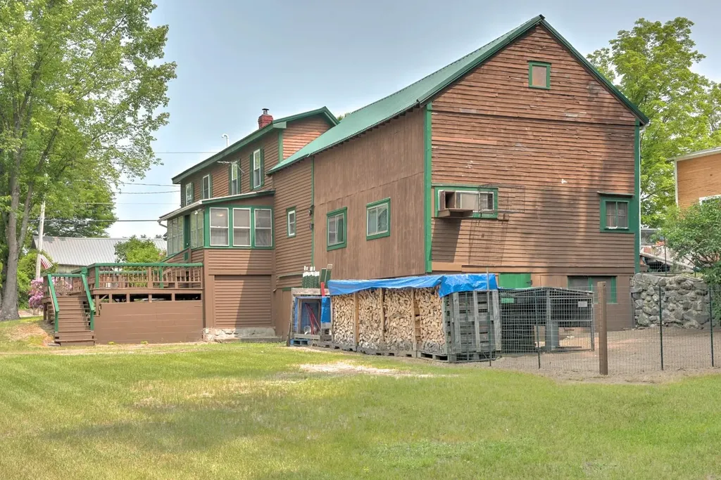 125 Westport Village Road Swanzey NH 03446