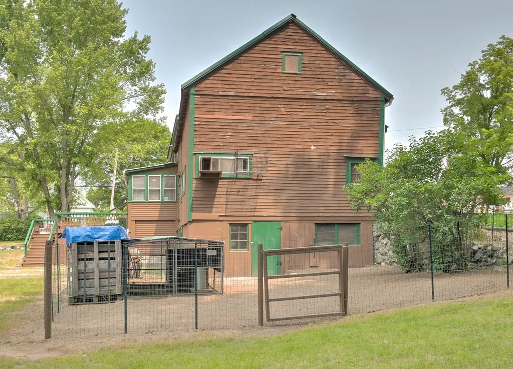 125 Westport Village Road Swanzey NH 03446