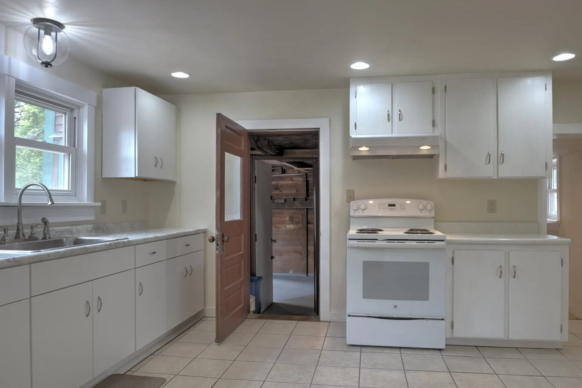 125 Westport Village Road Swanzey NH 03446