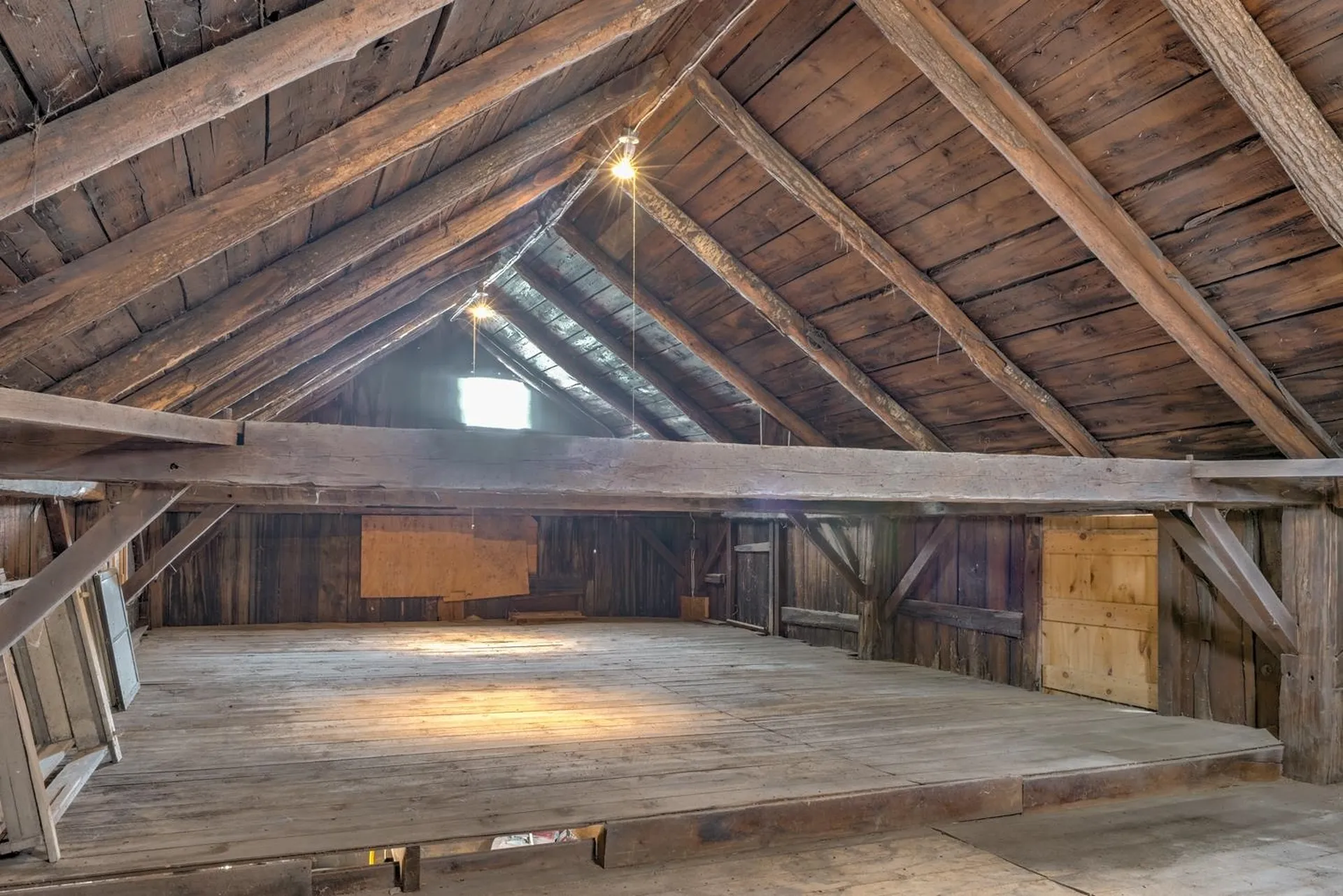 125 Westport Village Road Swanzey NH 03446