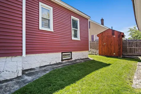 159 S Lincoln Street Manchester NH 03103