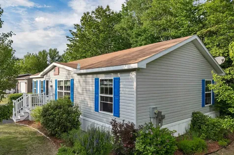 610 Benton Drive Laconia NH 03246