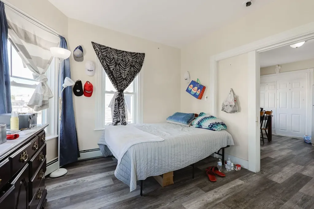 267 Silver Street Manchester NH 03103