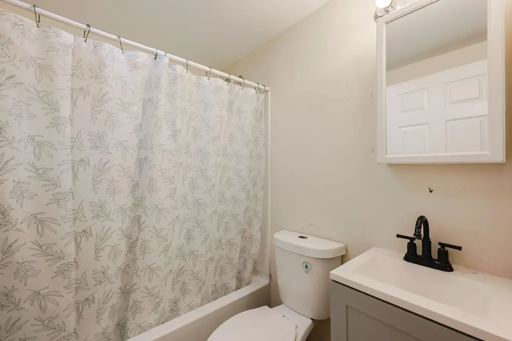 267 Silver Street Manchester NH 03103