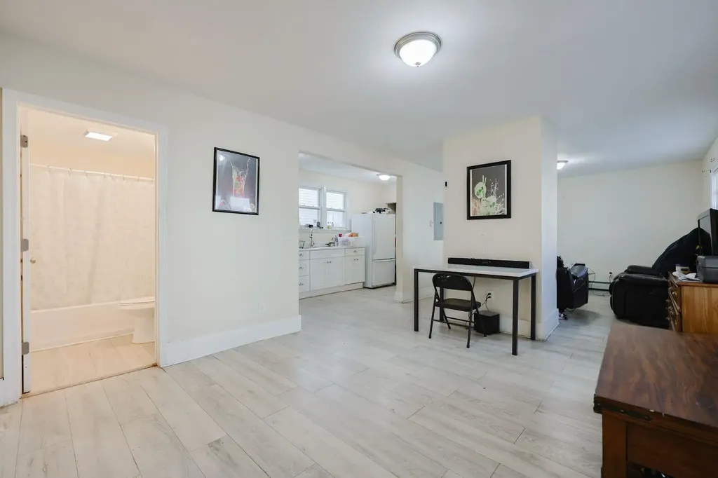 267 Silver Street Manchester NH 03103