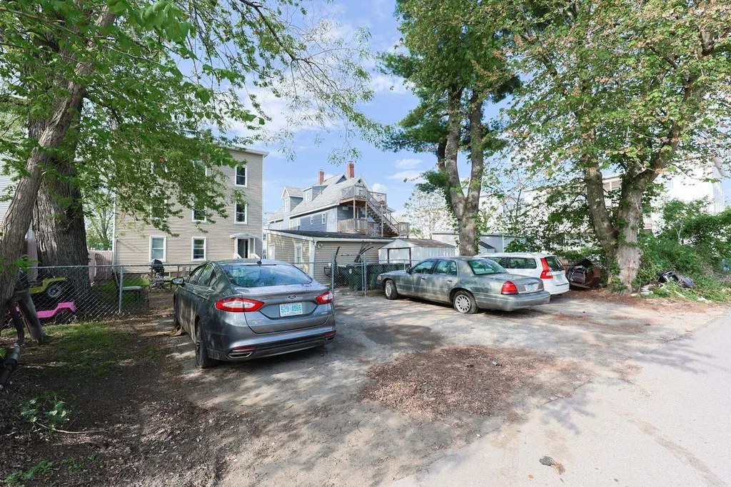 267 Silver Street Manchester NH 03103