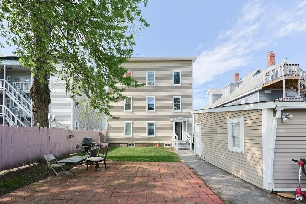 267 Silver Street Manchester NH 03103