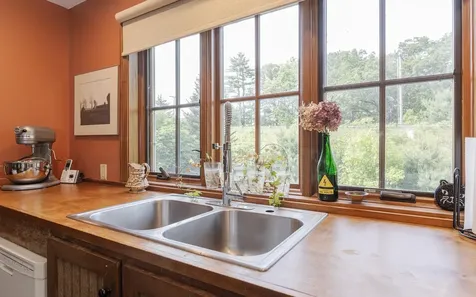 405 Lovers Lane Charlestown NH 03603