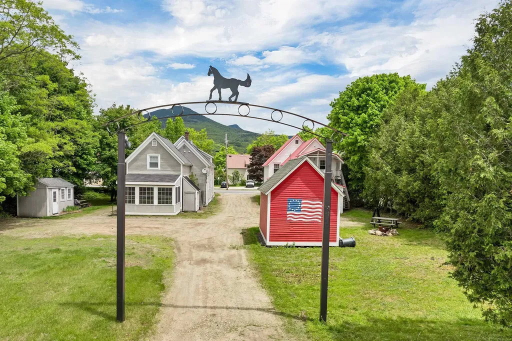 11 Church Street Lincoln NH 03251