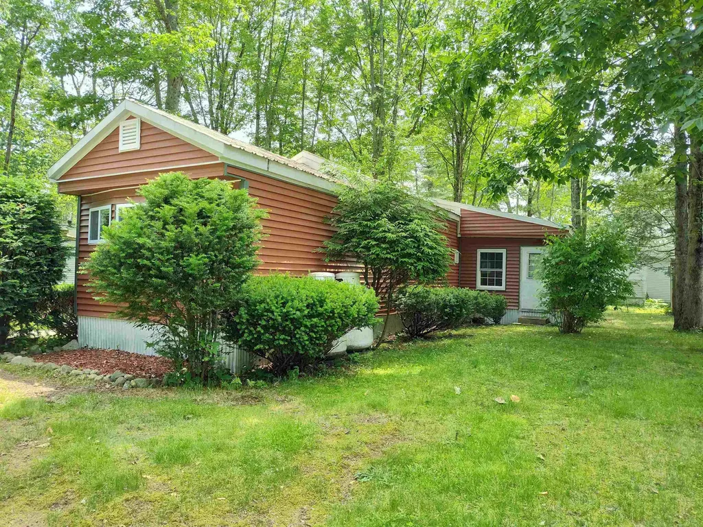 218 Robinhood Drive Exeter NH 03833