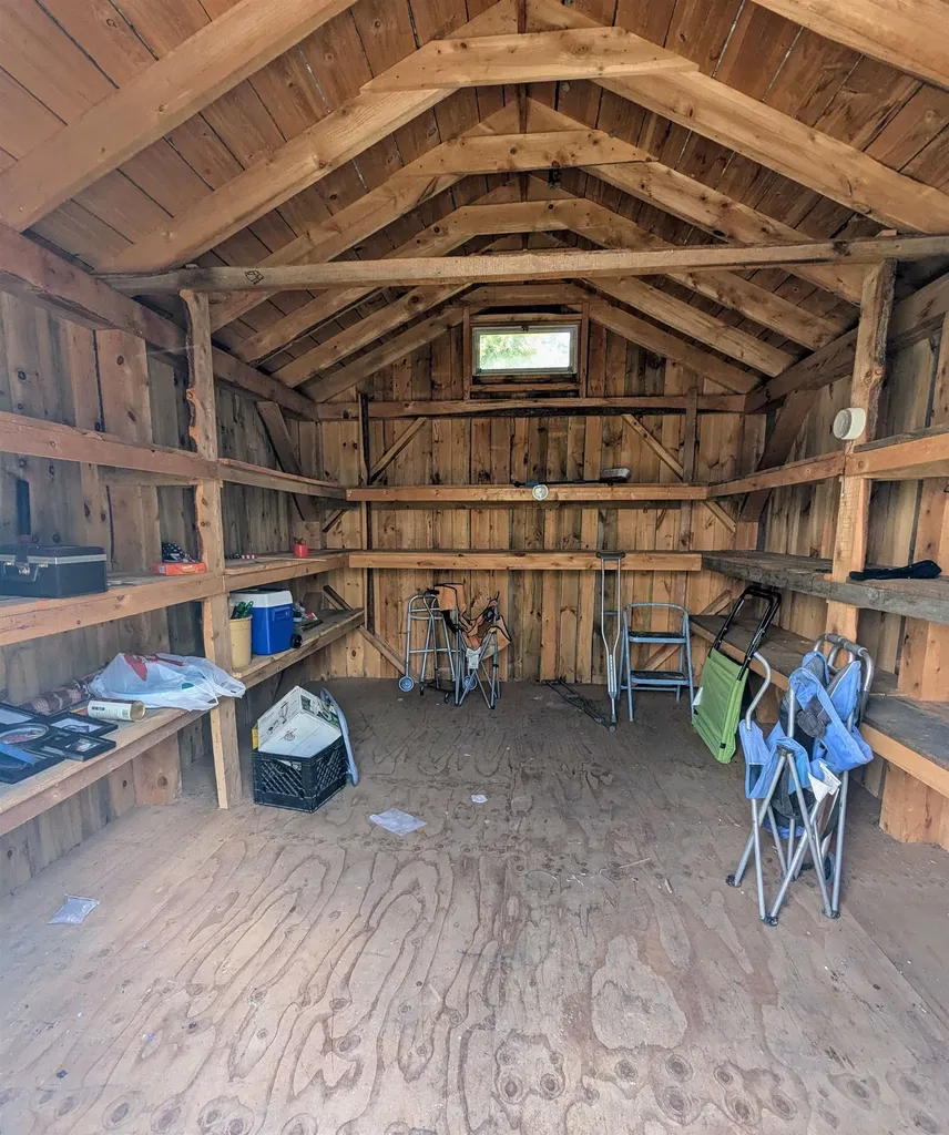 1580 Nh Route 129 Loudon NH 03307