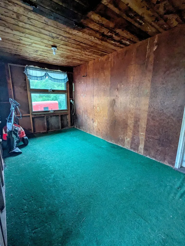 1580 Nh Route 129 Loudon NH 03307