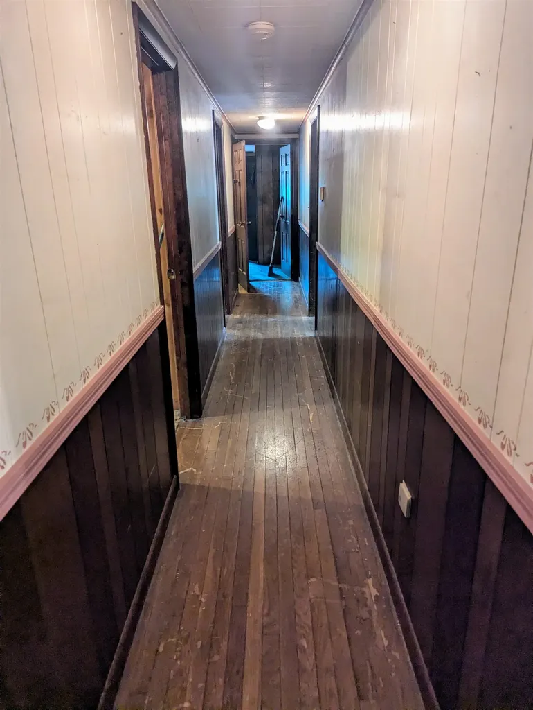 1580 Nh Route 129 Loudon NH 03307