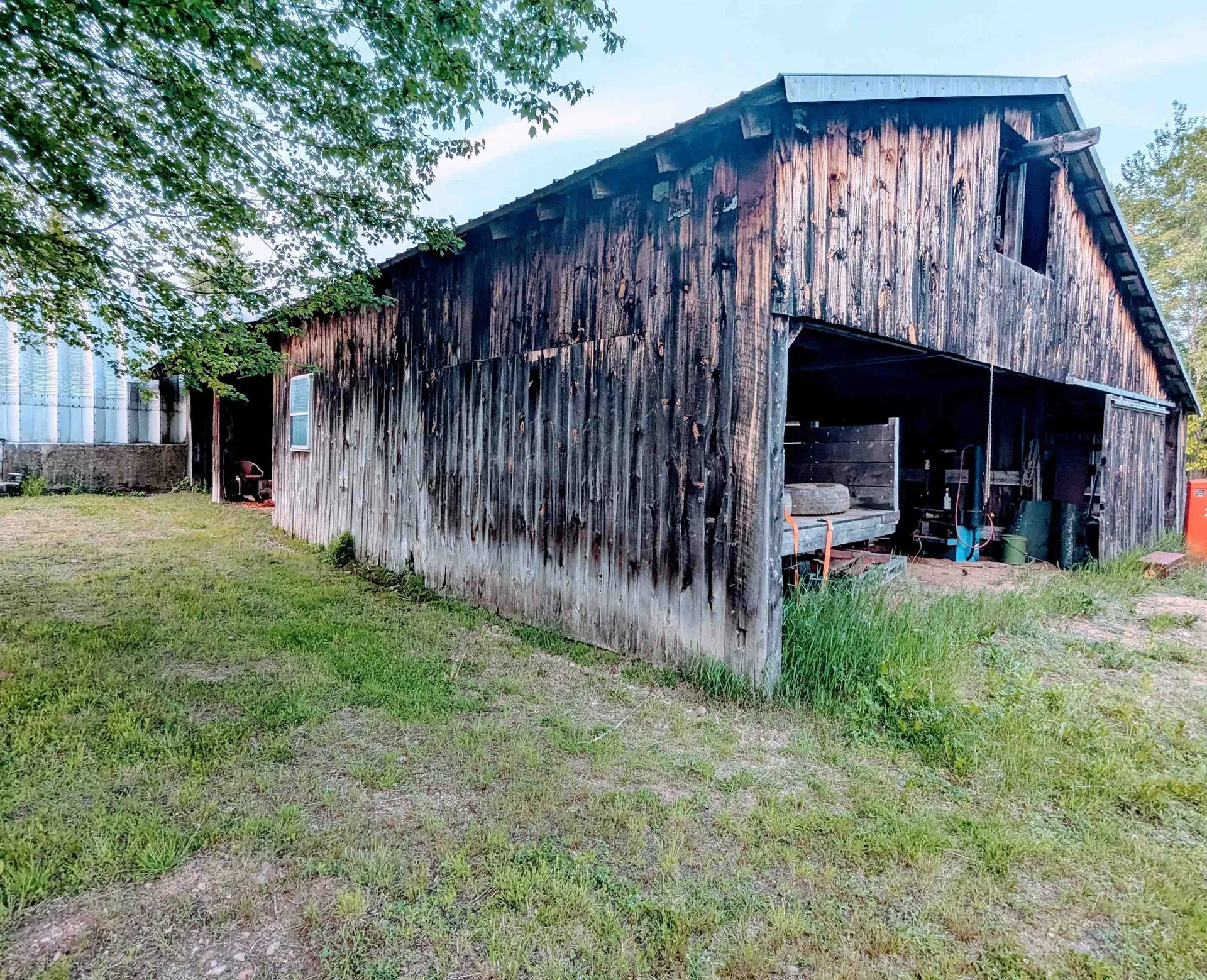 1580 Nh Route 129 Loudon NH 03307