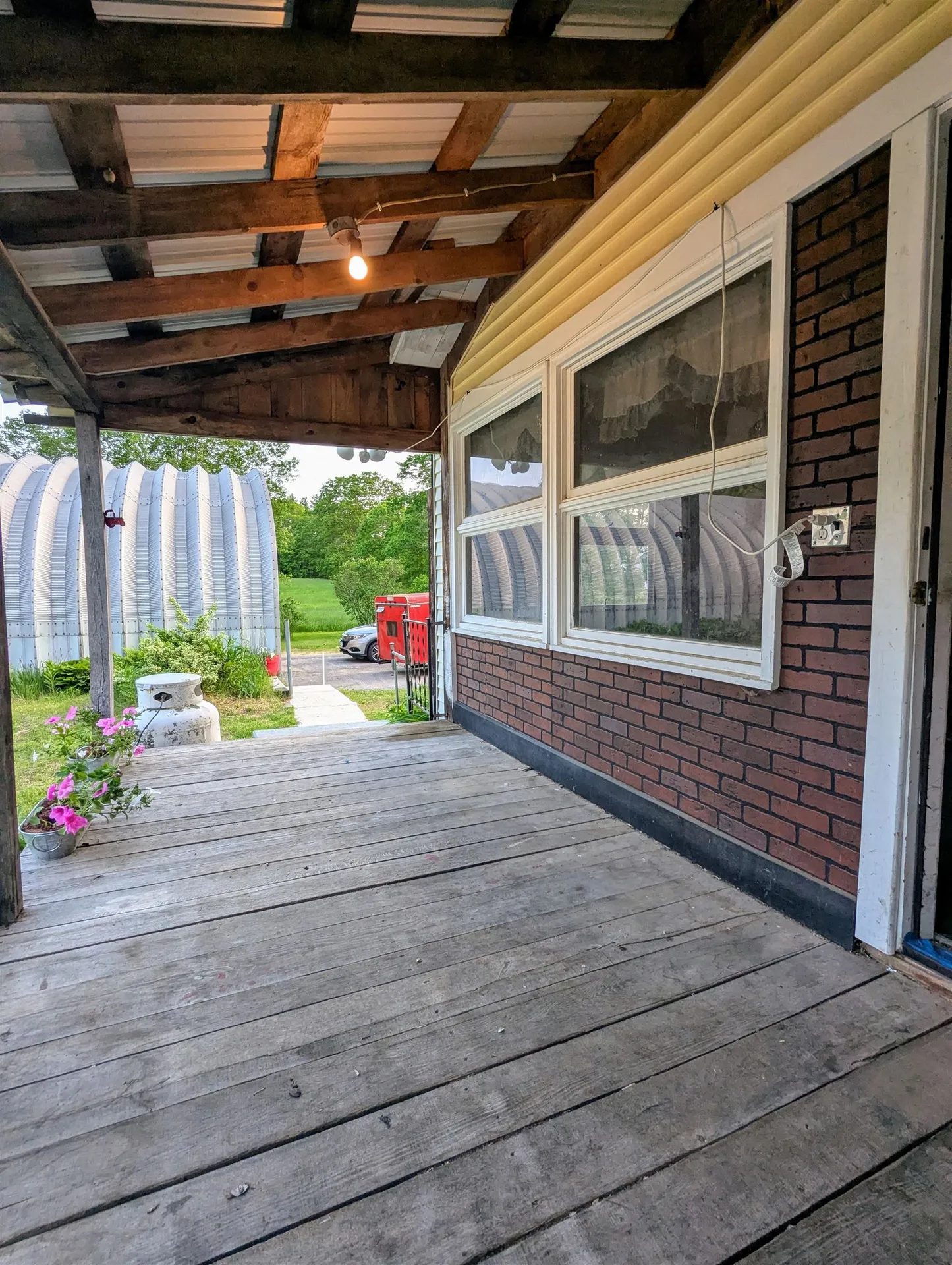 1580 Nh Route 129 Loudon NH 03307