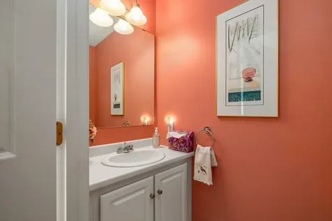 133 Spinnaker Way Portsmouth NH 03801