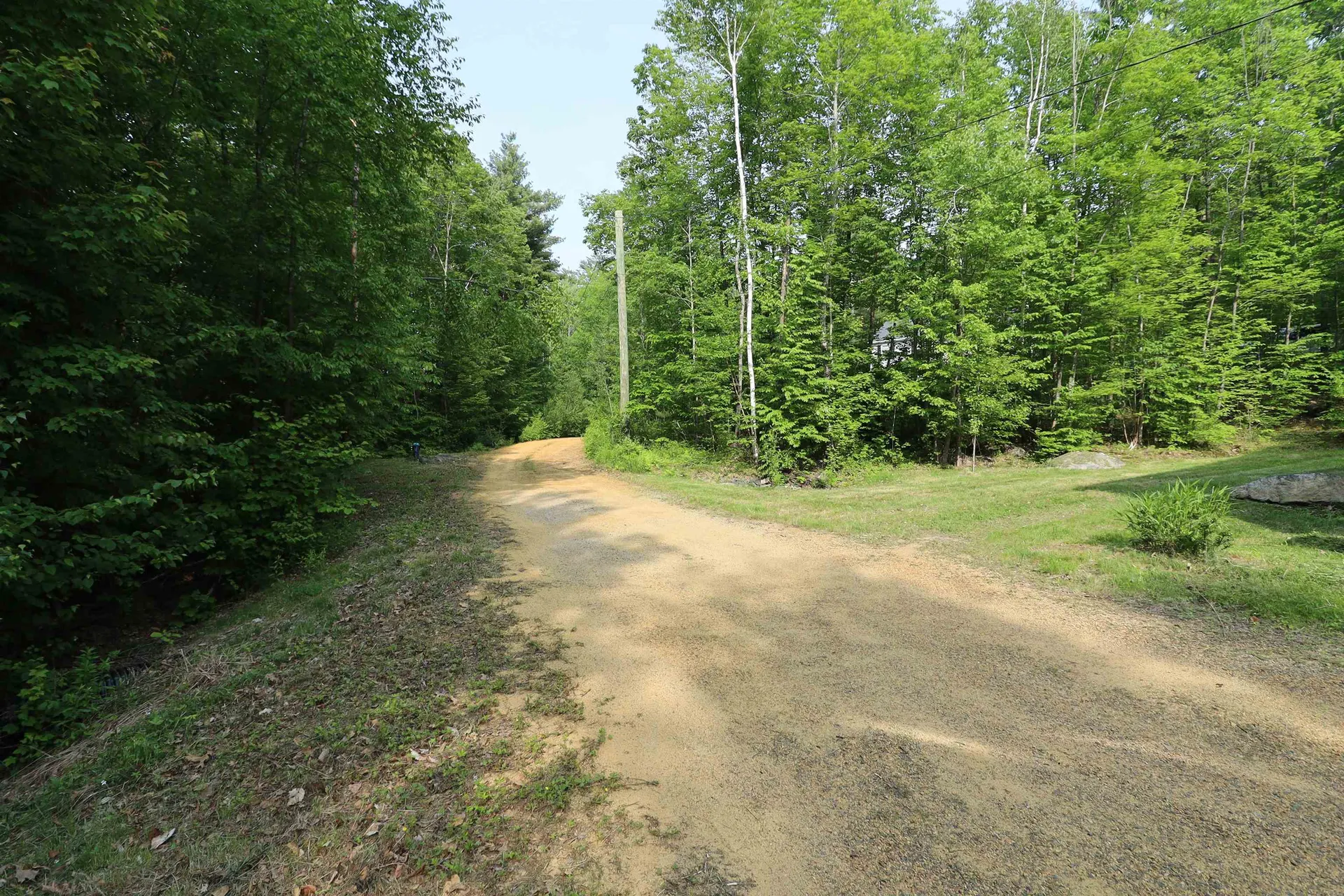 16 Donald Drive Raymond NH 03077