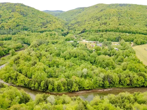 399 Twitchell Settlement Road Rochester VT 05060