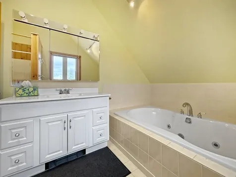 15 Main Street Stewartstown NH 03576