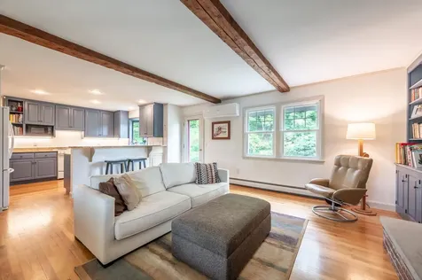 51 Carter Road New London NH 03257