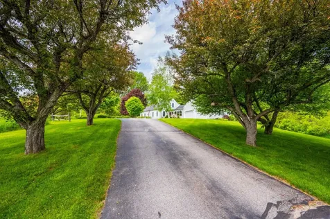 51 Carter Road New London NH 03257