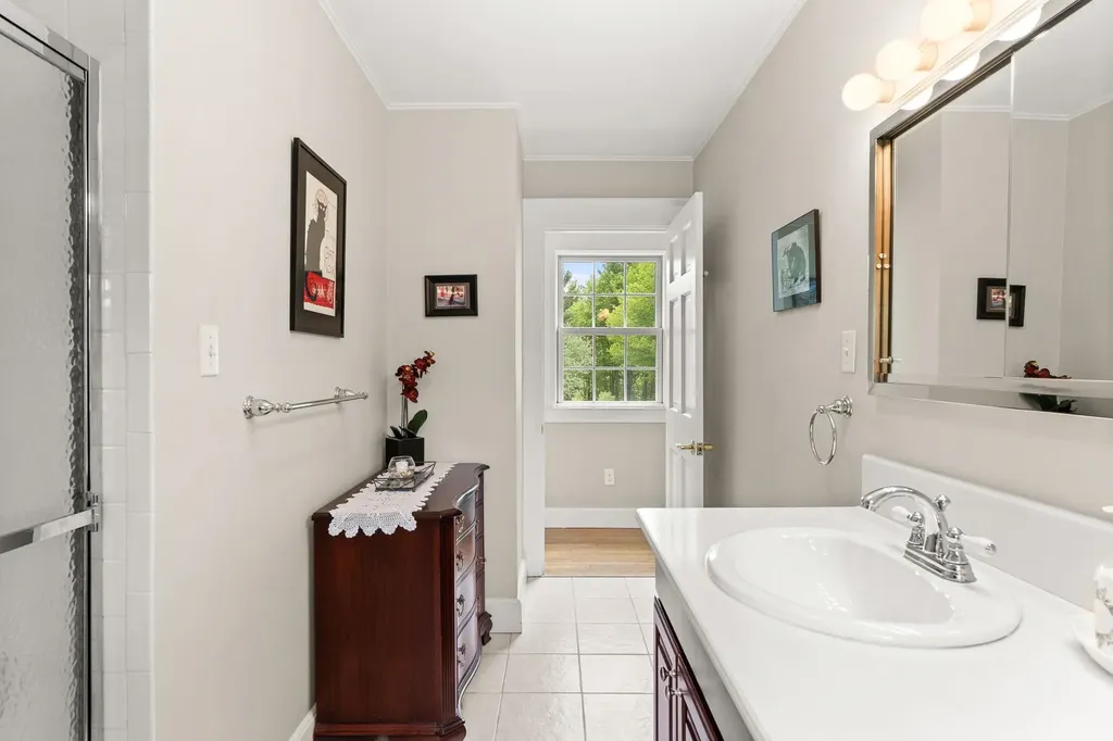 687 South Perry Road Barnard VT 05091