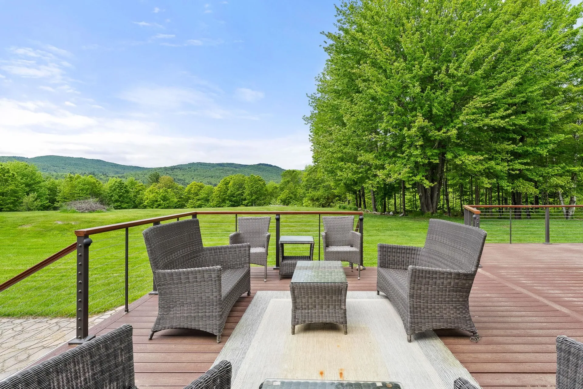 687 South Perry Road Barnard VT 05091