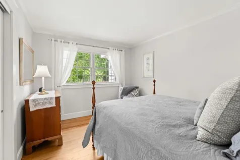 687 South Perry Road Barnard VT 05091